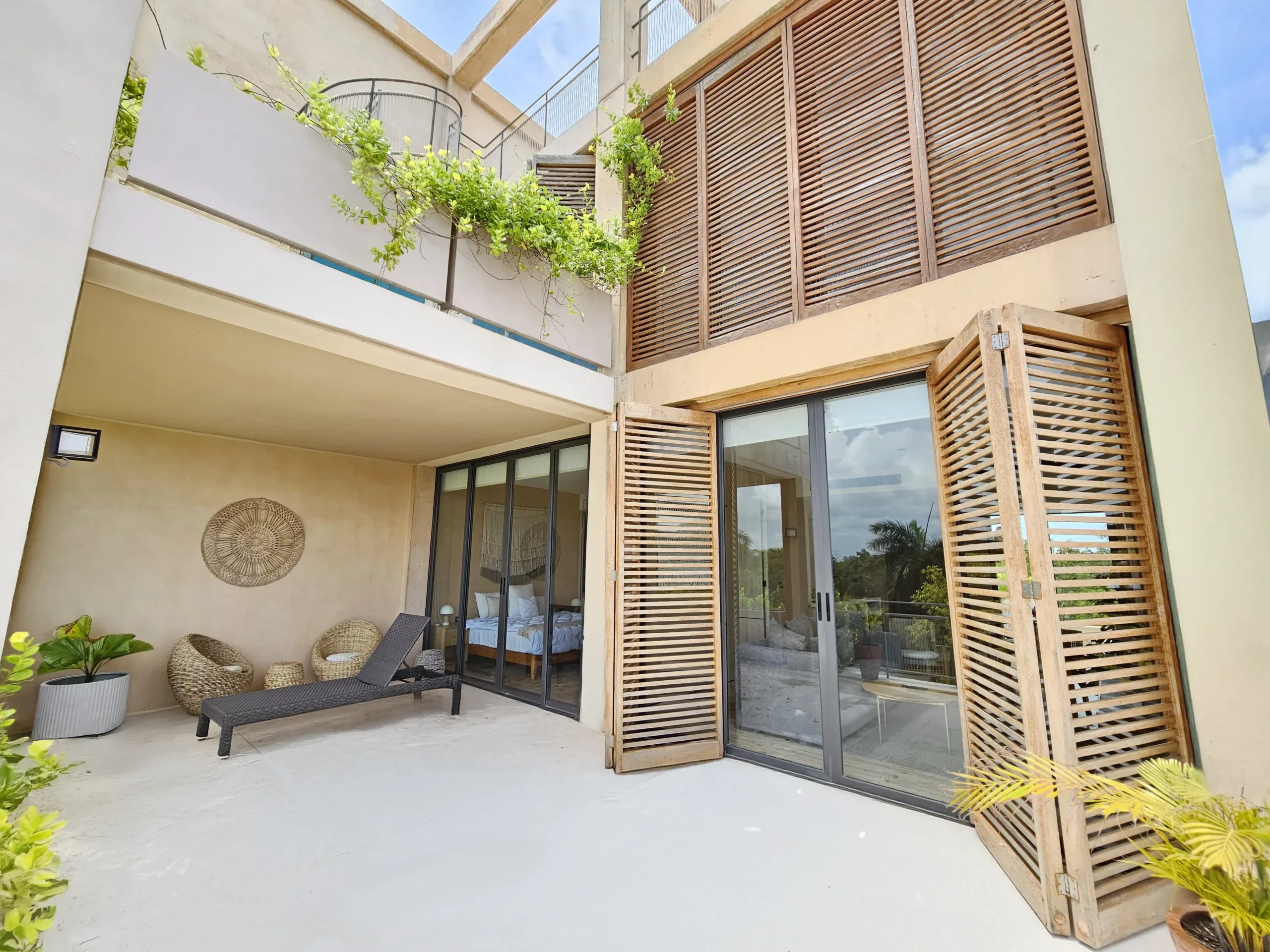 The Village · El estándar de luxury lifestyle en Corasol 4